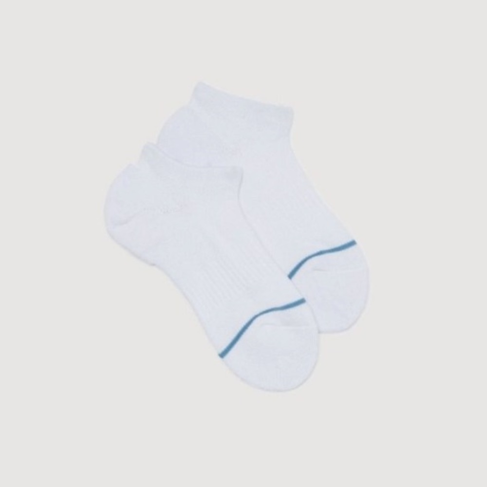 NWT White Ankle Sock - Size 3